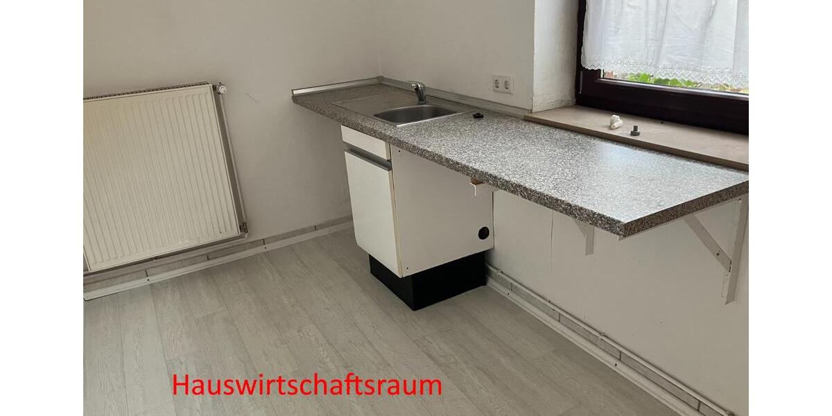 Etagenwohnung Beckedorf - 3 Zimmer, 125 m&sup2;, 700&euro; | Angebot:25297352