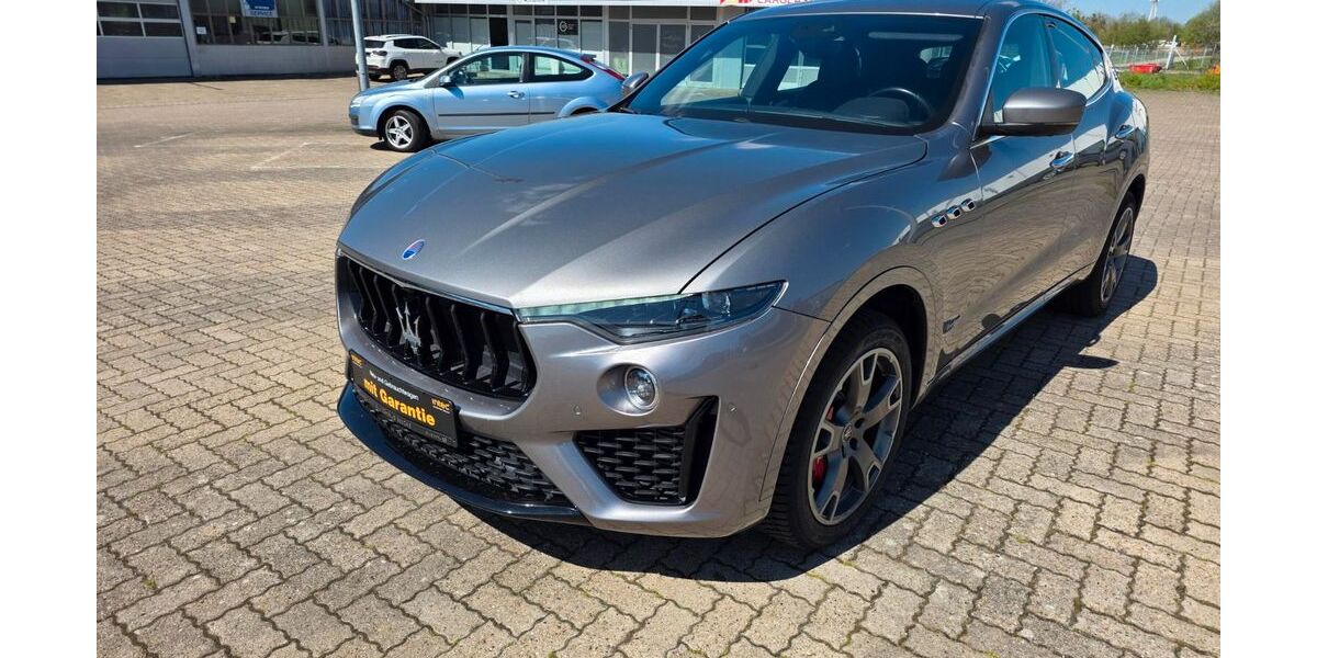 Maserati Levante 78.148 km 38.888 &euro; Stadthagen 31655