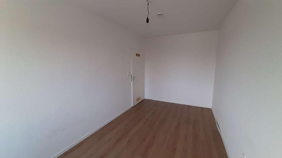 Etagenwohnung Herford Falkendiek - 3 Zimmer, 72 m&sup2;, 450&euro; | Angebot:25307015