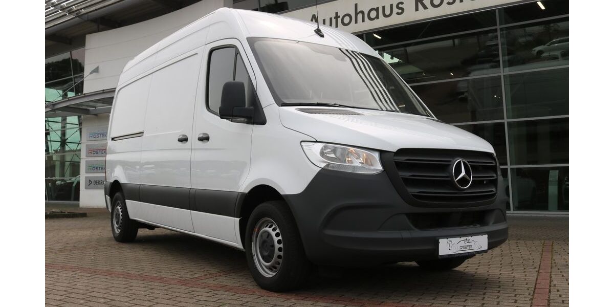 Mercedes-Benz Sprinter 26.670 km 35.100 &euro; Bückeburg 31675