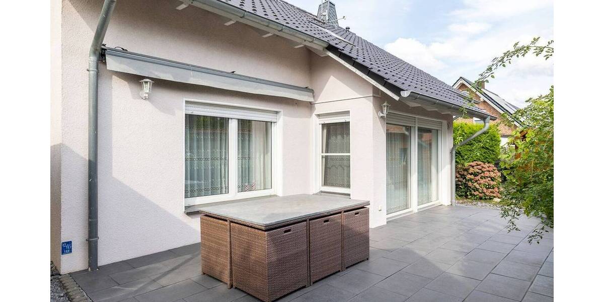 Einfamilienhaus Lübbecke - 7 Zimmer, 185 m&sup2;, 429.000&euro; | Angebot:26643996