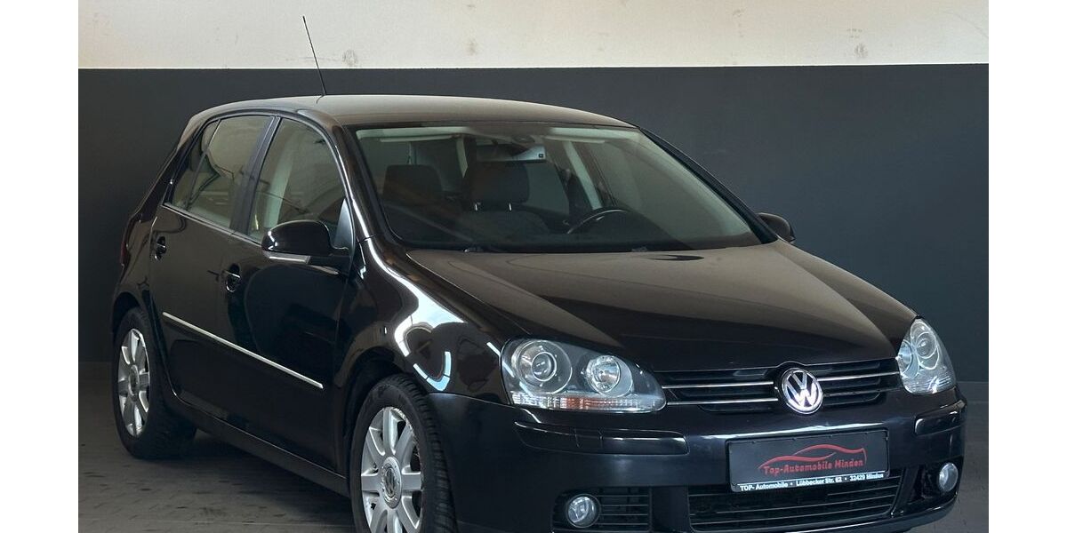 VW Golf 137.000 km 3.999 &euro; Minden 32429