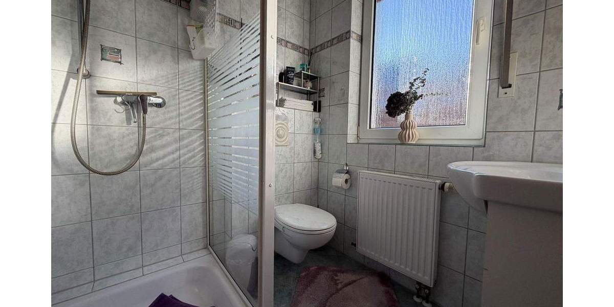 Mehrfamilienhaus, Wohnhaus Vlotho - 6 Zimmer, 175 m&sup2;, 370.000&euro; | Angebot:25718866