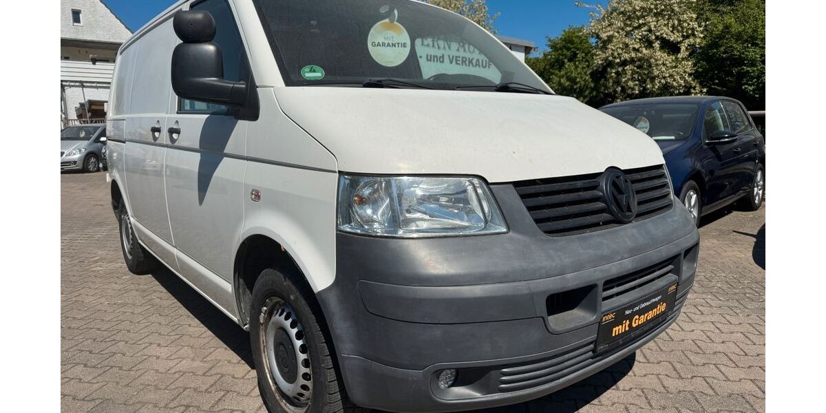 VW T5 Transporter 130.000 km 8.999 &euro; Löhne 32584