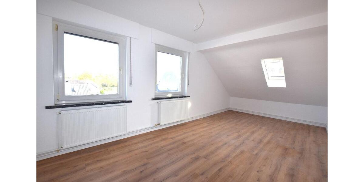 Dachgeschoßwohnung Vlotho - 2 Zimmer, 59 m&sup2;, 515&euro; | Angebot:25712254
