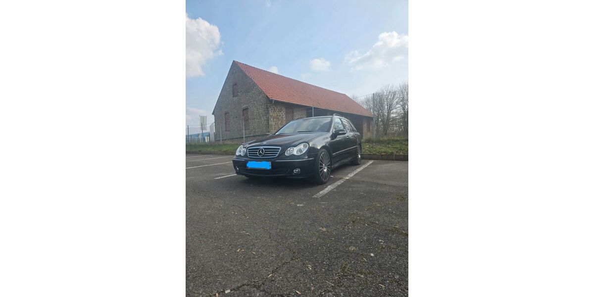 Mercedes-Benz C 350 270.000 km 8.000 &euro; Lemgo 32657