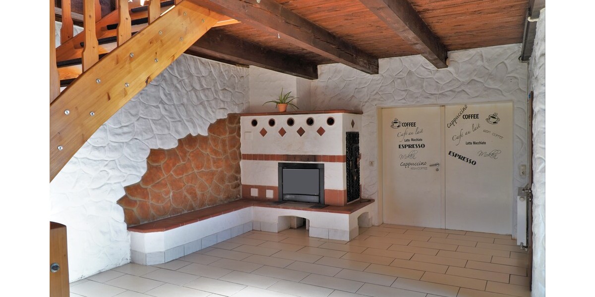 Gemütliches Einfamilienhaus mit Kamin, Doppelgarage und Erweiterungspotenzial - Einfamilienhaus Porta Westfalica | Angebot:19439640