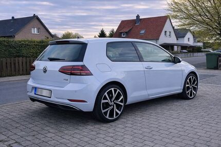 VW Golf 154.000 km 11.500 &euro; Kirchlengern 32278