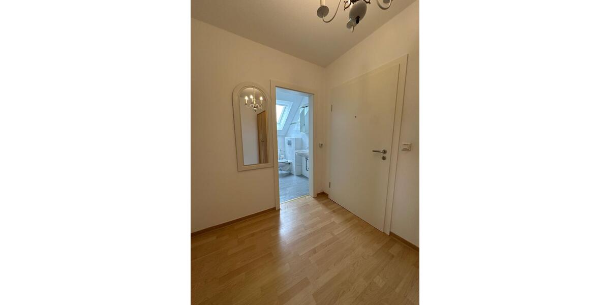 Etagenwohnung Herford Falkendiek - 4 Zimmer, 110 m&sup2;, 1.210&euro; | Angebot:25809206