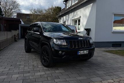Jeep Grand Cherokee 193.000 km 12.400 &euro; Minden 32427