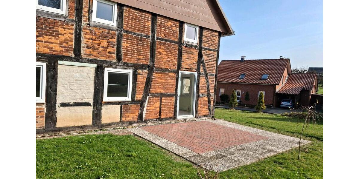 Einfamilienhaus Extertal - 5 Zimmer, 200 m&sup2;, 600&euro; | Angebot:26591878