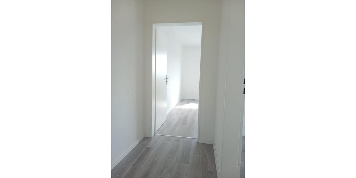 Etagenwohnung Lemgo - 4 Zimmer, 116 m&sup2;, 1.200&euro; | Angebot:26044708