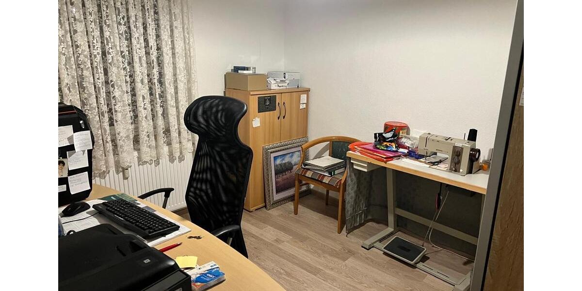 Mehrfamilienhaus, Wohnhaus Lemgo - 8 Zimmer, 197 m&sup2;, 325.000&euro; | Angebot:26235735