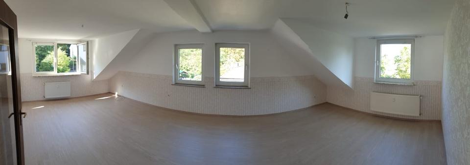 Dachgeschoßwohnung Vlotho - 2 Zimmer, 57 m&sup2;, 650&euro; | Angebot:26403750