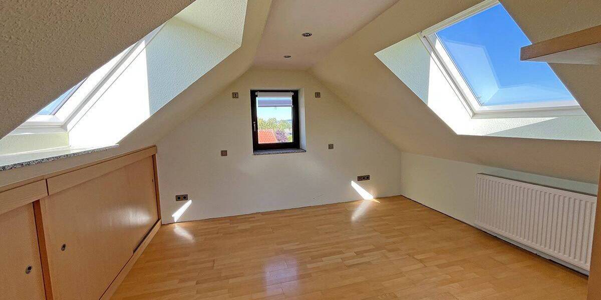 Mehrfamilienhaus, Wohnhaus Enger Besenkamp - 7 Zimmer, 250 m&sup2;, 650.000&euro; | Angebot:25697453