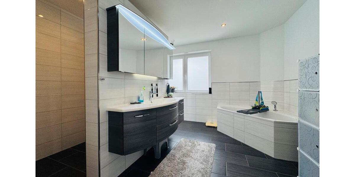 Einfamilienhaus Vlotho - 5 Zimmer, 177 m&sup2;, 496.000&euro; | Angebot:26030885