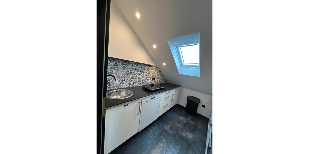 Dachgeschoßwohnung Bad Salzuflen Biemsen-Ahmsen - 2 Zimmer, 43 m&sup2;, 500&euro; | Angebot:26697848