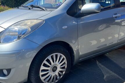 Toyota Yaris 127.500 km 4.000 &euro; Herford 32051