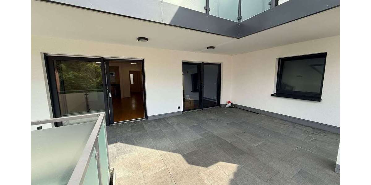 Etagenwohnung Rinteln - 2 Zimmer, 74 m&sup2;, 268.000&euro; | Angebot:27130633