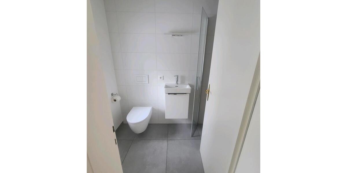 Einfamilienhaus Lemgo - 3 Zimmer, 135 m&sup2;, 1.700&euro; | Angebot:24284339