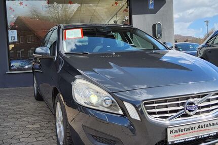 Volvo V60 200.400 km 8.850 &euro; Kalletal 32689