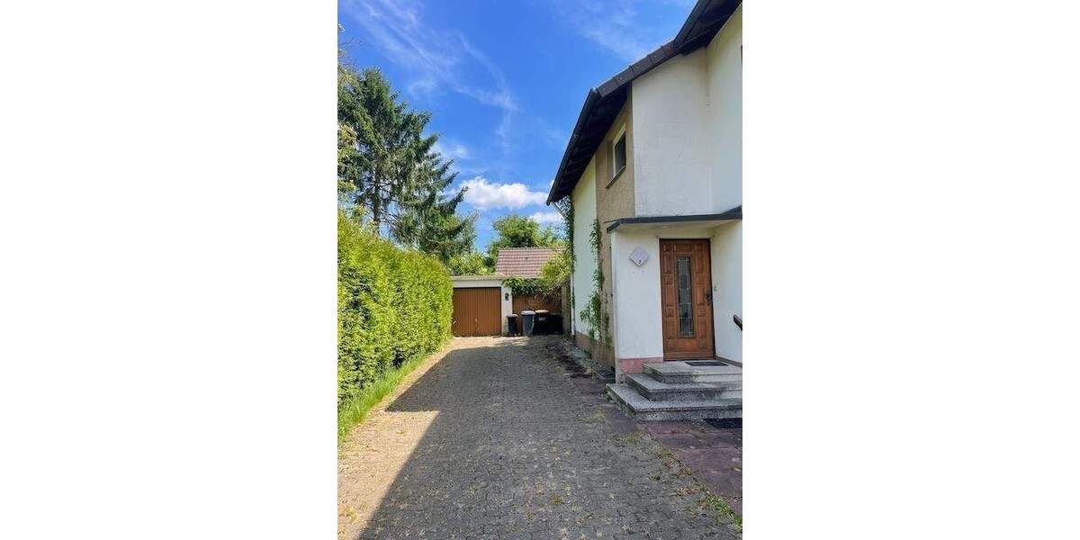 Mehrfamilienhaus, Wohnhaus Rödinghausen - 8 Zimmer, 160 m&sup2;, 220.000&euro; | Angebot:25744875