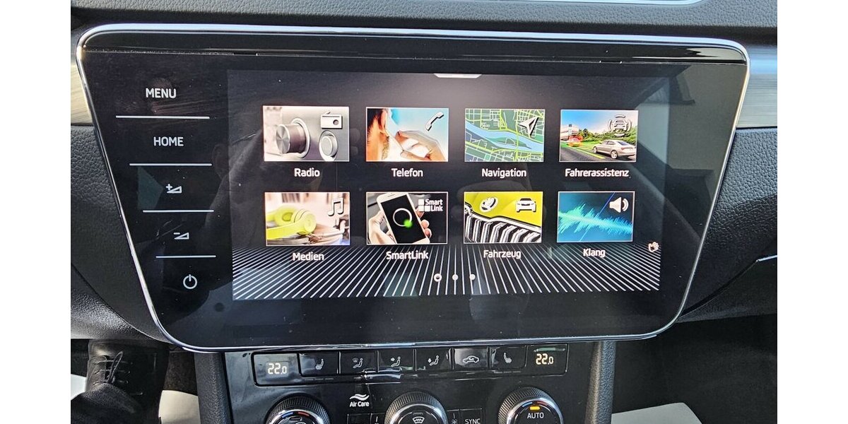 Skoda Superb 2.0 TSI DSG AHK LED NAVI ACC VIRT Cockpit 92.480 km 25.790 &euro; Löhne 32584