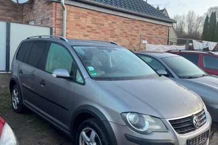VW Touran 300.000 km 2.700 &euro; bad oeynhausen 32549