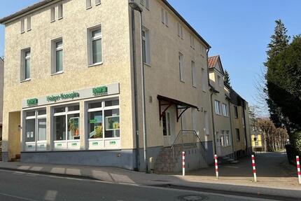 Haus Bückeburg - 8 Zimmer, 111 m&sup2;, 1.110&euro; | Angebot:25643732