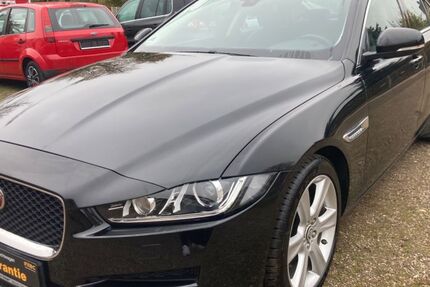 Jaguar XF 140.266 km 13.499 &euro; Minden 32429
