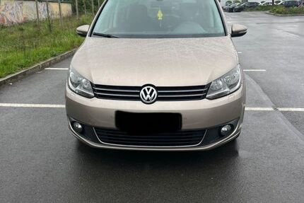 VW Touran 172.000 km 7.999 &euro; Herford 32052