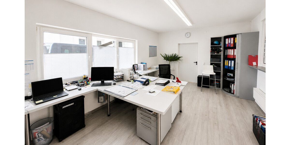 Vielseitige Lager und Gewerbefläche mit Büro und Hochparterre in Hüllhorst Tengern - Gewerbeobjekt Hüllhorst / Tengern Tengern | Angebot:26549650