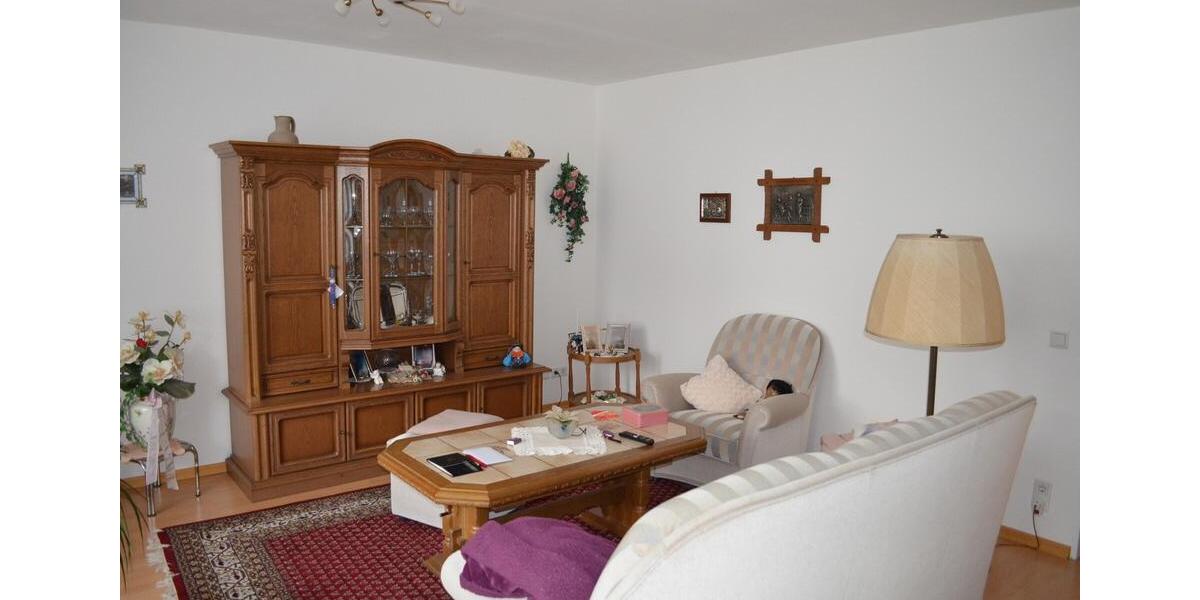 Etagenwohnung Herford Falkendiek - 3 Zimmer, 74 m&sup2;, 518&euro; | Angebot:25512282