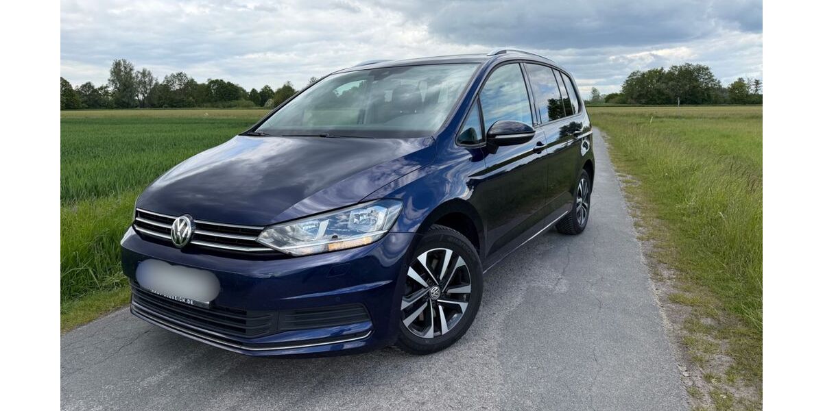 VW Touran 118.000 km 20.490 &euro; Bückeburg 31675