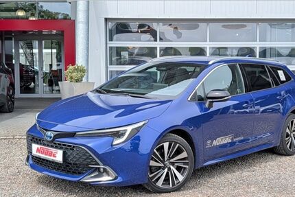 Toyota Corolla 7.500 km 32.490 &euro; Warmsen 31606