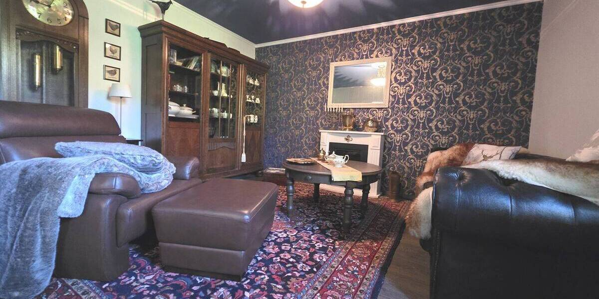 Bauernhaus, Landhaus Hüllhorst / Oberbauerschaft Oberbauerschaft - 4 Zimmer, 350 m&sup2;, 365.000&euro; | Angebot:26694848