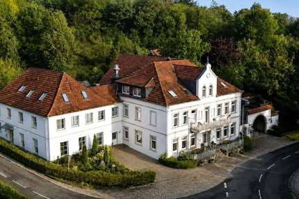 Etabliertes Hotel- & Gastro-Anwesen am Wiehengebirge umfassend modernisiert - Gewerbeobjekt Bad Oeynhausen Dehme | Angebot:27254367
