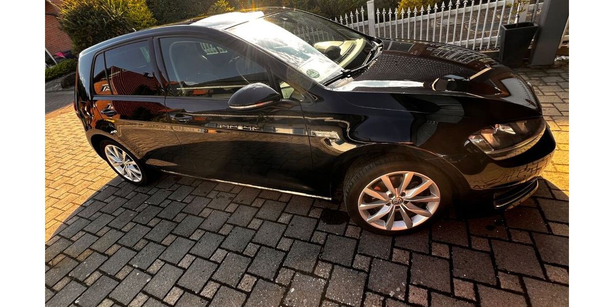 VW Golf 150.000 km 11.300 &euro; Preußisch Oldendorf 32361