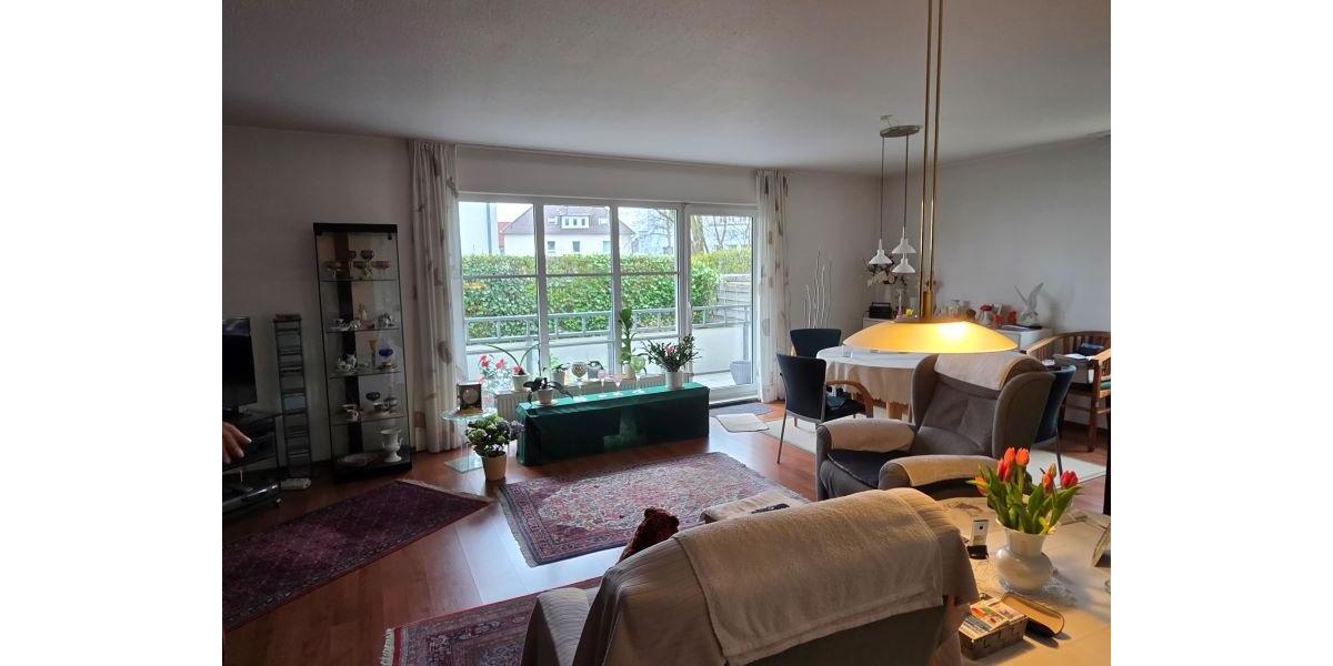 Erdgeschoßwohnung Bad Salzuflen - 3 Zimmer, 113 m&sup2;, 1.100&euro; | Angebot:26035181