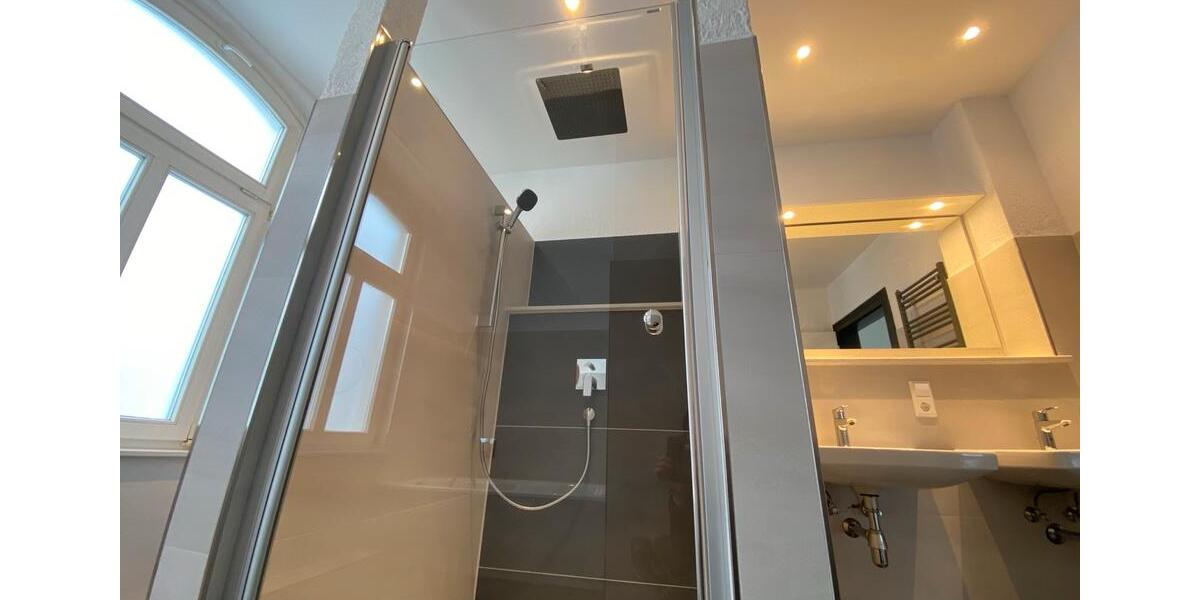 Etagenwohnung Bünde - 3 Zimmer, 100 m&sup2;, 1.050&euro; | Angebot:25948973