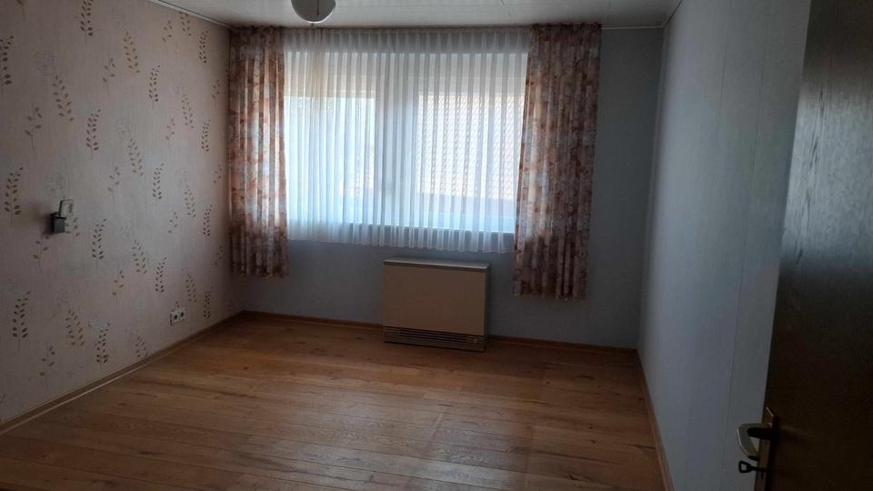 Mehrfamilienhaus, Wohnhaus Petershagen - 10 Zimmer, 230 m&sup2;, 195.000&euro; | Angebot:26935748