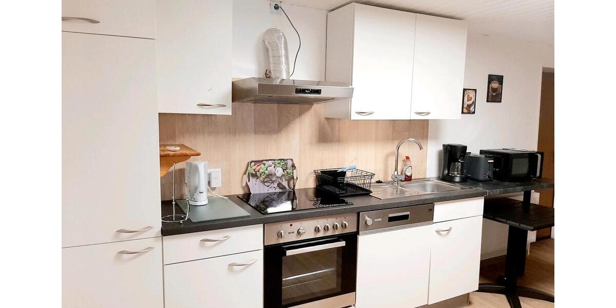 Etagenwohnung Rinteln - 3 Zimmer, 90 m&sup2;, 220&euro; | Angebot:24755630