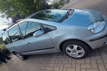 Ford Galaxy 173.200 km 2.900 &euro; Hiddenhausen 32120