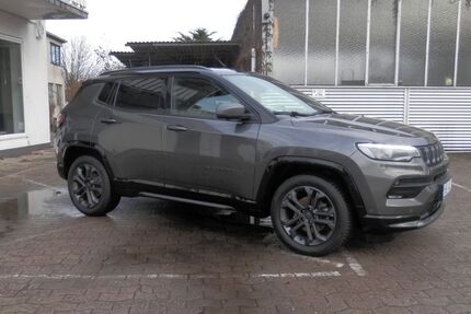 Jeep Compass 49.782 km 26.990 &euro; Bünde 32257