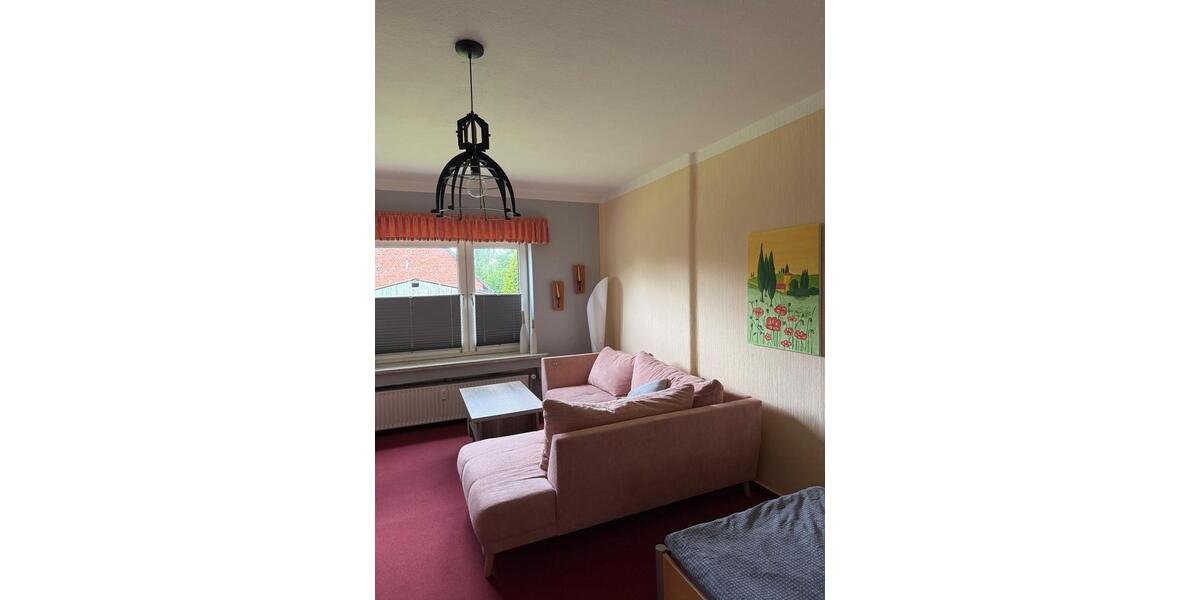 Erdgeschoßwohnung Rinteln - 2 Zimmer, 70 m&sup2;, 360&euro; | Angebot:25711282