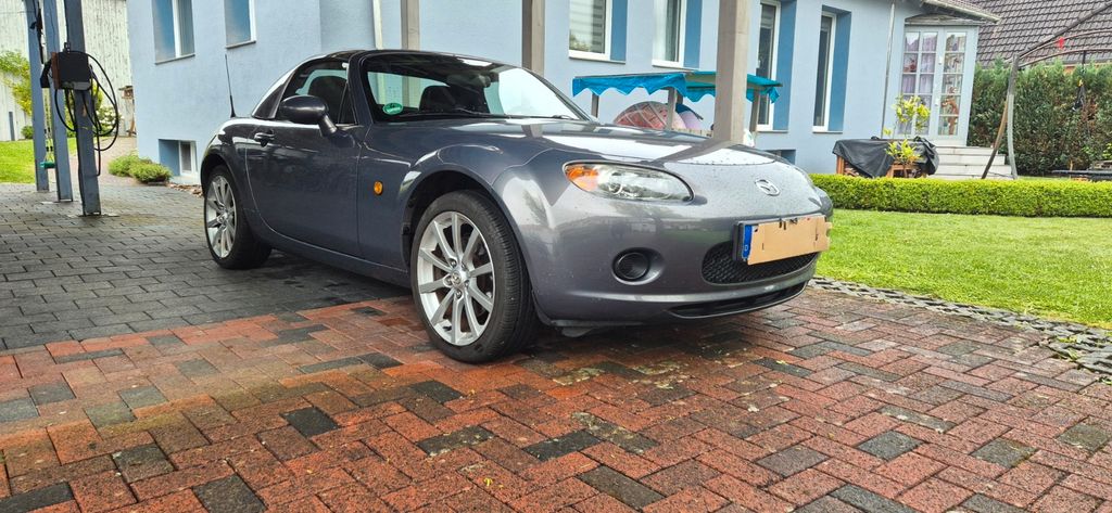 Mazda MX-5 99.300 km 9.490 &euro; Hessisch Oldendorf 31840
