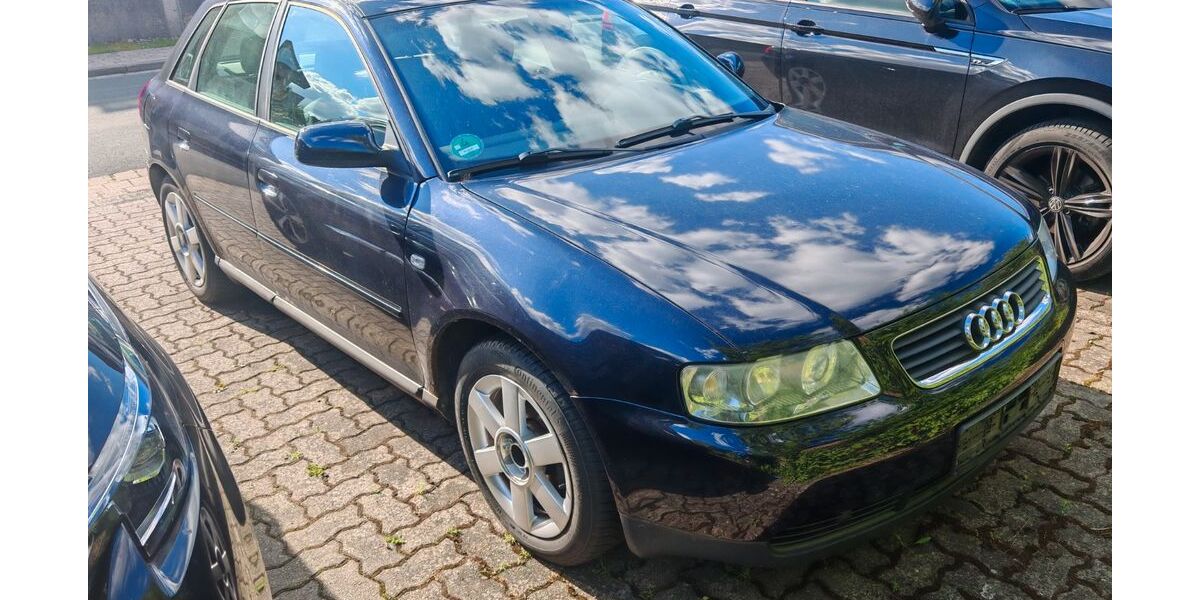 Audi A3 174.000 km 1.800 &euro; Helpsen 31691
