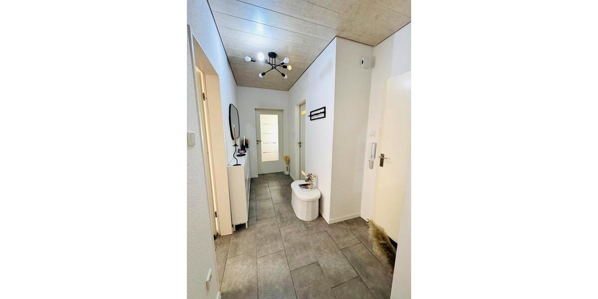 Etagenwohnung Bad Salzuflen - 2 Zimmer, 69 m&sup2;, 655&euro; | Angebot:26006318