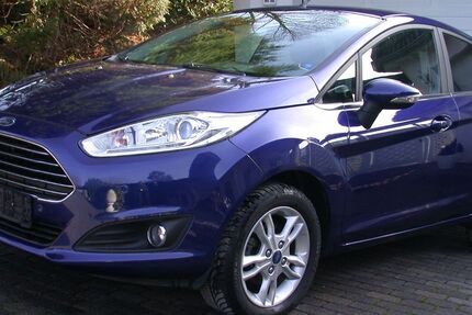 Ford Fiesta 76.580 km 7.950 &euro; Rinteln 31737