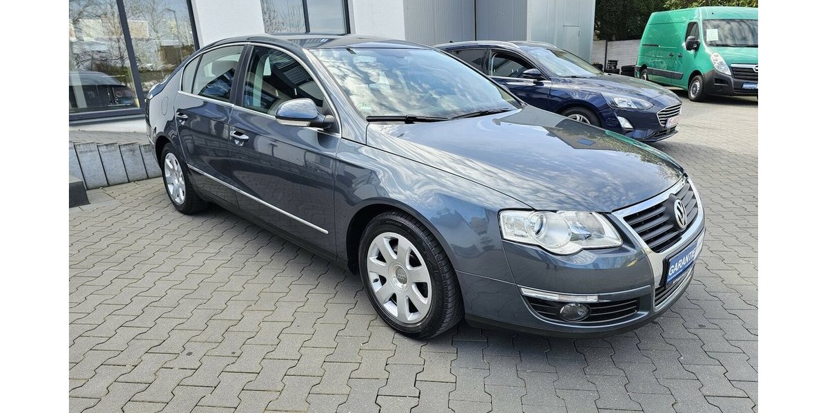 VW Passat 2.0 TDI Comfortline AHK KLIMA TEMPOMAT 215.040 km 4.990 &euro; Löhne 32584